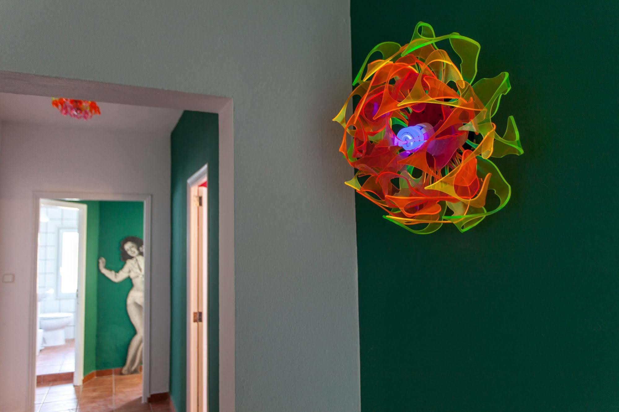 Cosmos Grand Hostal Sant Francesc de s'Estany Εξωτερικό φωτογραφία
