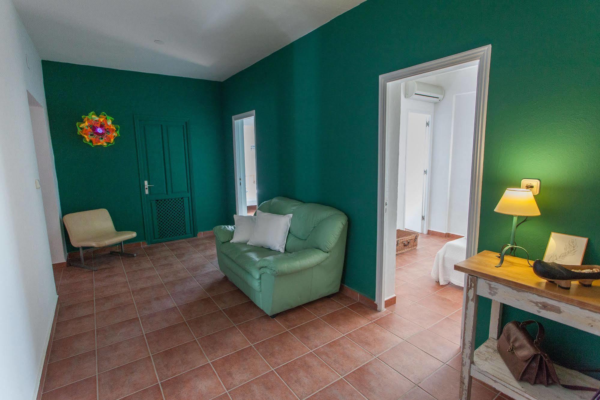 Cosmos Grand Hostal Sant Francesc de s'Estany Εξωτερικό φωτογραφία